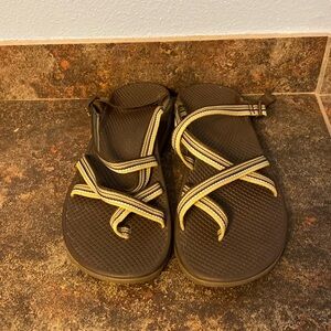 Women’s size 9 Chaco sandles